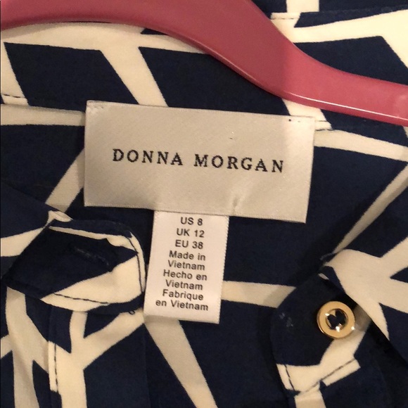 Dress - Picture 3 of 4